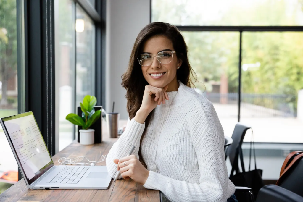 How to Make Money Online (Beginner’s Guide)